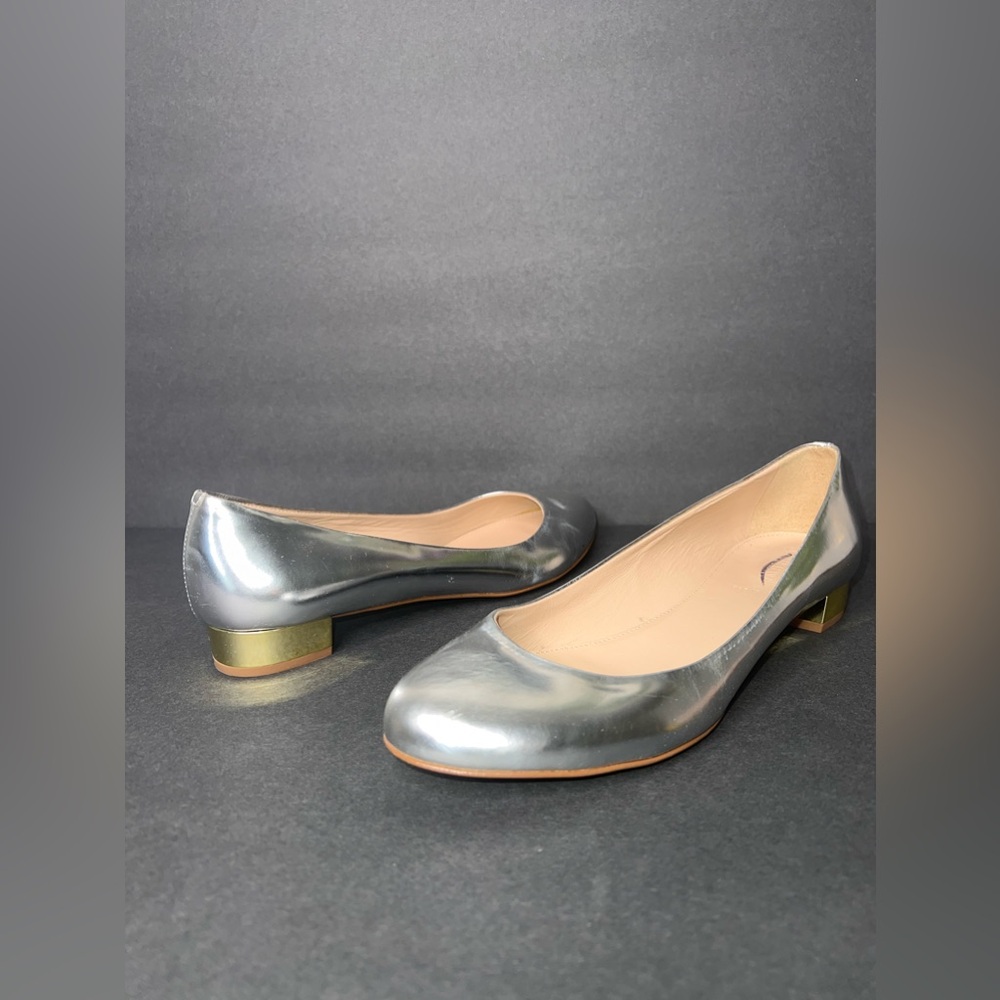 Women’s J Crew Janey Silver Gold Leather Ballet Flats Shoes Sz 8.5 Italy